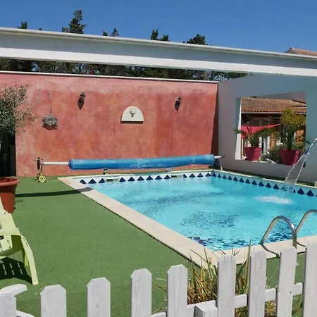 Bed & Breakfast Mas Maurane-chambre D'hote Avec Prive Aux Portes D'arles